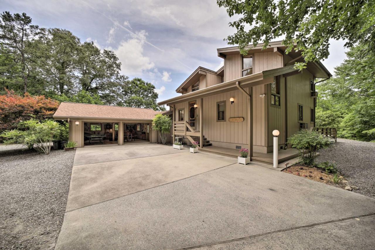 Vibrant Bryson City Home With Mtn Views And Deck! Buitenkant foto